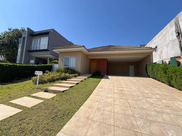 #2068 - Casa para Venda em Santana de Parnaíba - SP - 1