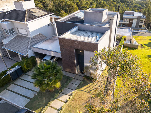 #2069 - Casa para Venda em Santana de Parnaíba - SP - 1